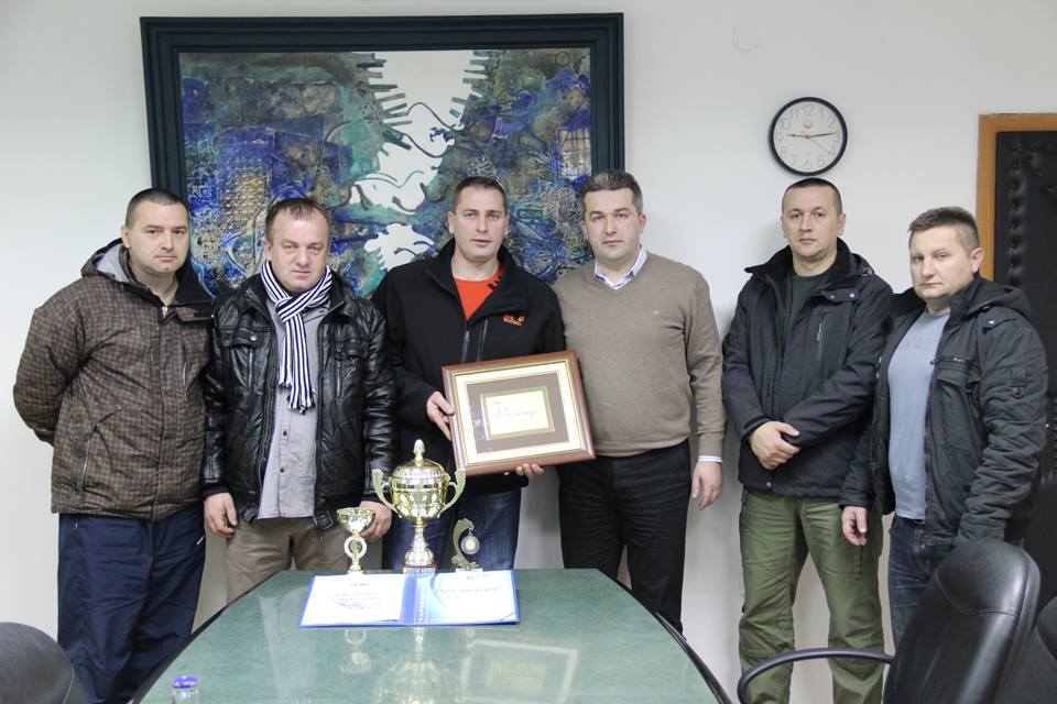 NAČELNIK BUNIĆ UGOSTIO DRŽAVNOG PRVAKA RASIMA TOPALOVIĆA I PREDSTAVNIKE OPĆINSKOG I KANTONALNOG SAVEZA ZA SPORT I REKREACIJU INVALIDA