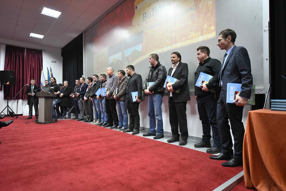 PREMIJERNO PRIKAZAN FILM „BUŽIM PONOSNI BOSANSKI GRAD“