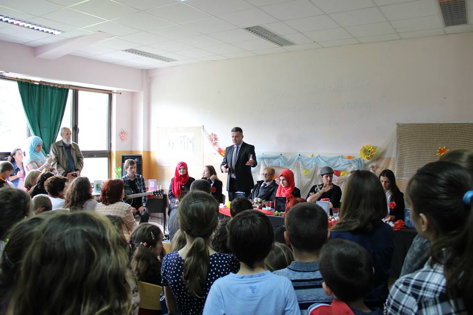 OBILJEŽEN DAN KNJIGE U OŠ „VAROŠKA RIJEKA“