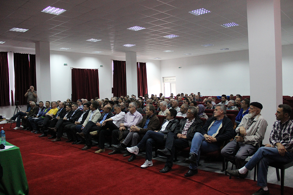 ODRŽANO MEĐUNARODNO STRUČNO PREDAVANJE ZA PČELARE