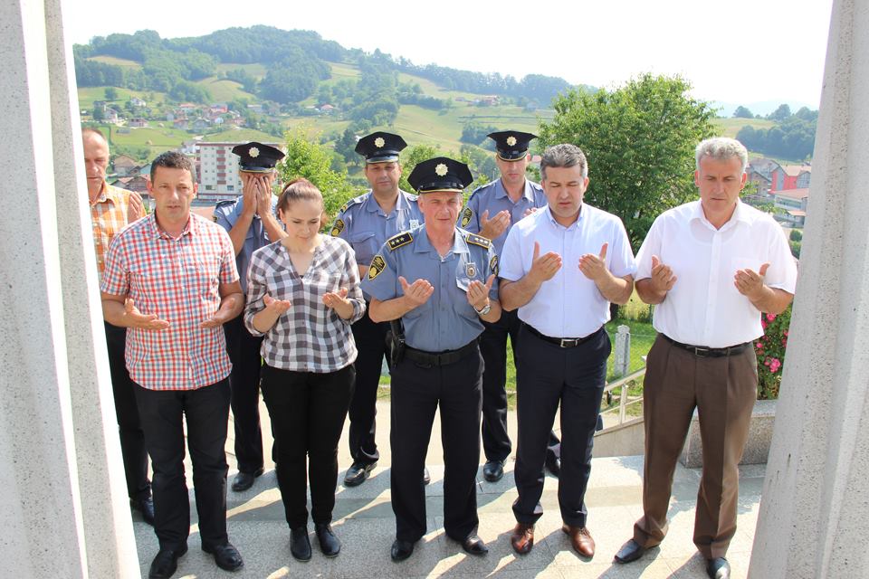 U BUŽIMU OBILJEŽEN DAN POLICIJE USK-a