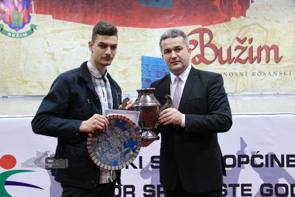 NAJBOLJI SPORTISTA OPĆINE BUŽIM ZA 2015. GODINU JE HARUN ŠAHINOVIĆ