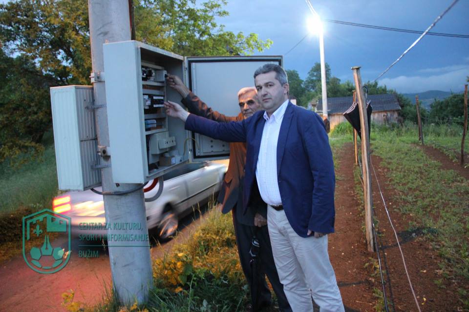 BRDA DOBILA JAVNU RASVJETU