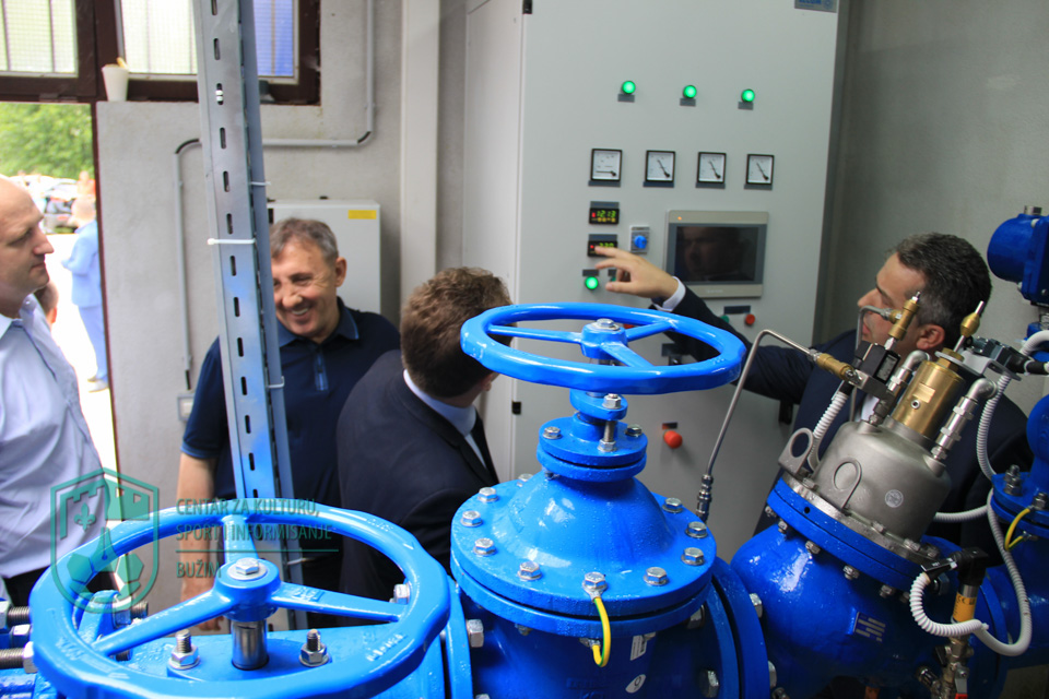 NAKON DESET GODINA, SVEČANO U RAD PUŠTEN VODOVOD “PIVNICE“