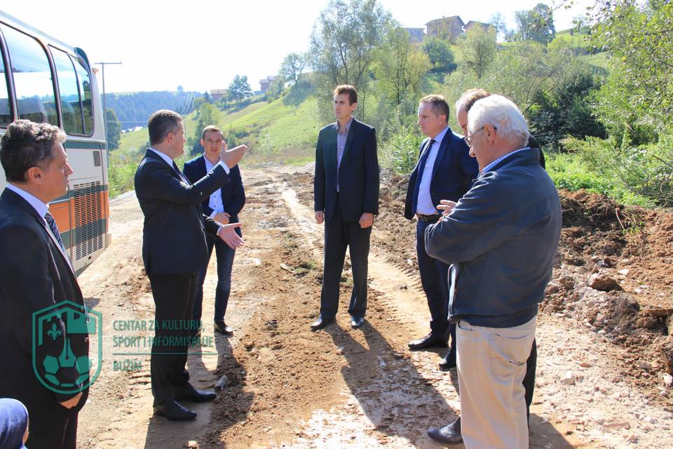 NASTAVLJA SE IZGRADNJA OBILAZNICE U BUŽIMU