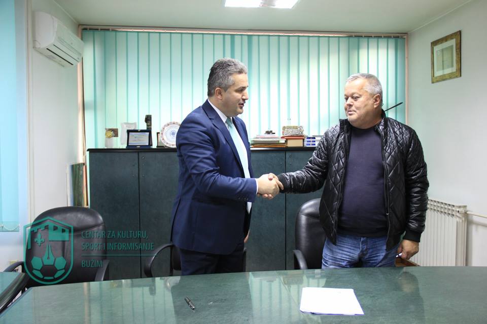 POTPISAN UGOVOR ZA SANACIJU KROVA NA ZGRADI OPĆINE BUŽIM