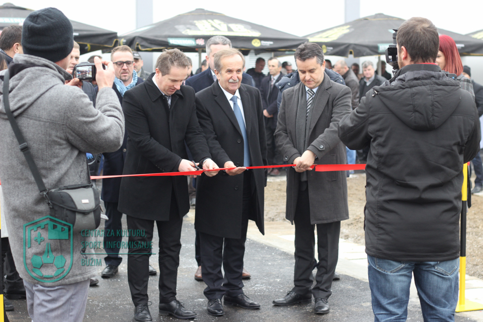 SVEČANO U RAD PUŠTENA 110kV TRANSFORMATORSKE STANICA BUŽIM