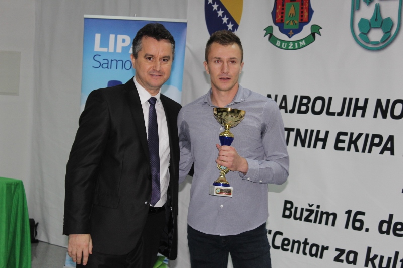 U BUŽIMU ODRŽAN IZBOR NAJBOLJIH NOGOMETAŠA USK-A ZA 2016. GODINU