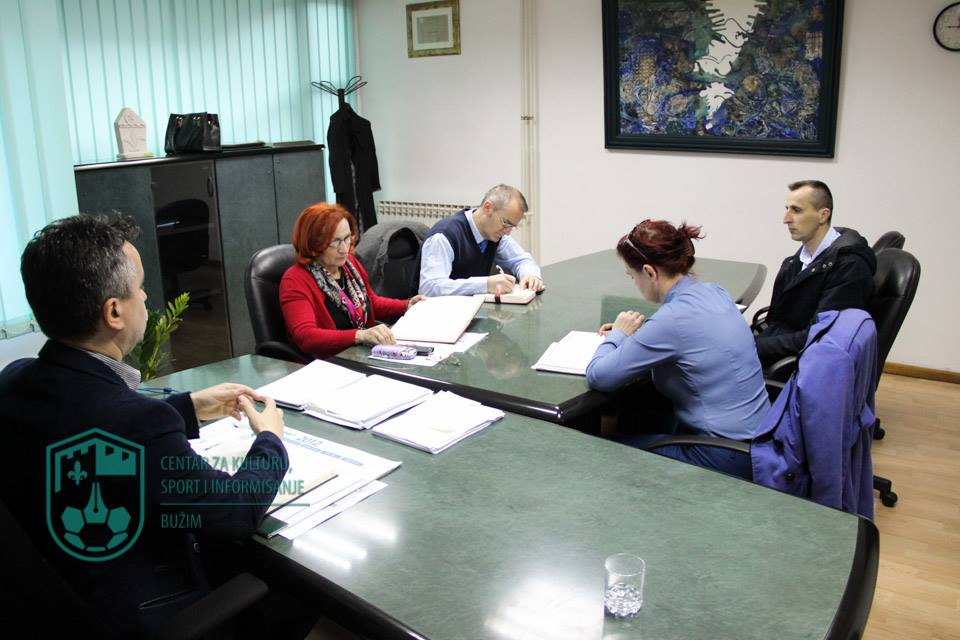 DIREKTORI ODGOJNO-OBRAZOVNIH USTANOVA NA SASTANKU KOD OPĆINSKOG NAČELNIKA