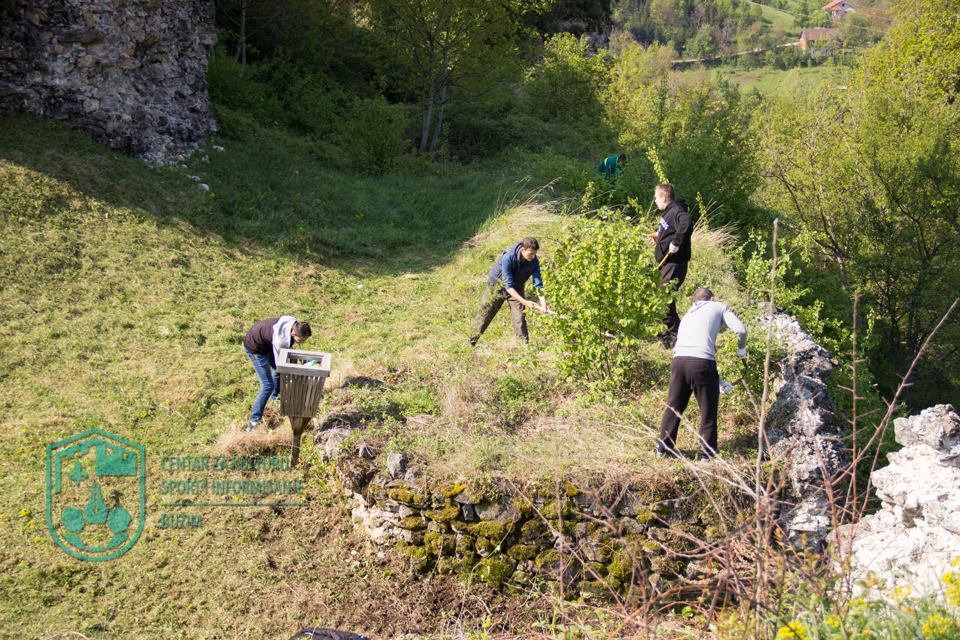 USPJEŠNO REALIZIRANA AKCIJA ČIŠĆENJA STAROG GRADA BUŽIMA