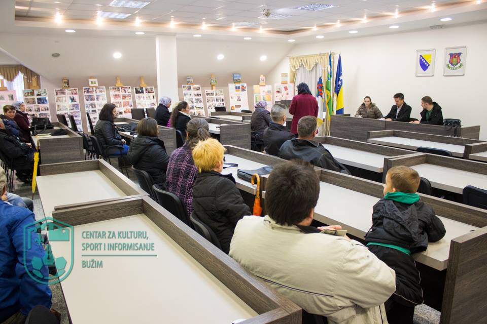 POTPISANI UGOVORI O DODJELI 20 PLASTENIKA I ODRŽANO STRUČNO PREDAVANJE