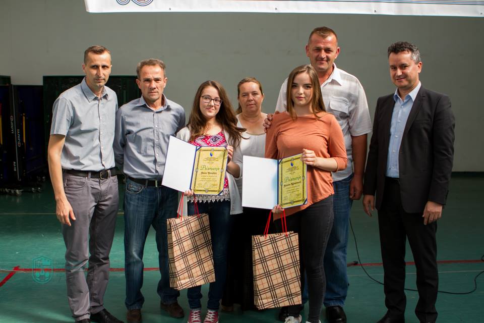 MSŠ “BUŽIM” ISPRATILA OVOGODIŠNJU GENERACIJU MATURANATA