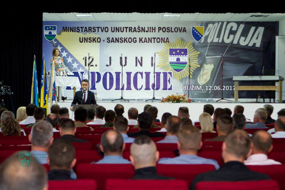 U BUŽIMU SVEČANO OBILJŽEN 12. JUNI DAN POLICIJE USK