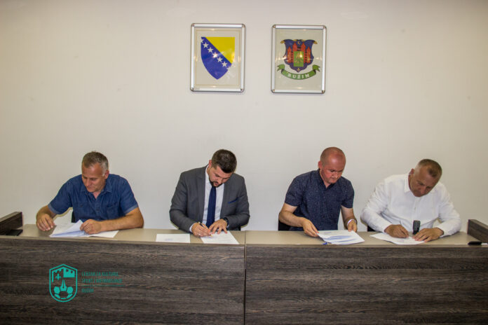 POTPISANI UGOVORI ZA IZGRADNJU 7 PUTNIH PRAVACA NA PODRUČJU OPĆINE BUŽIM