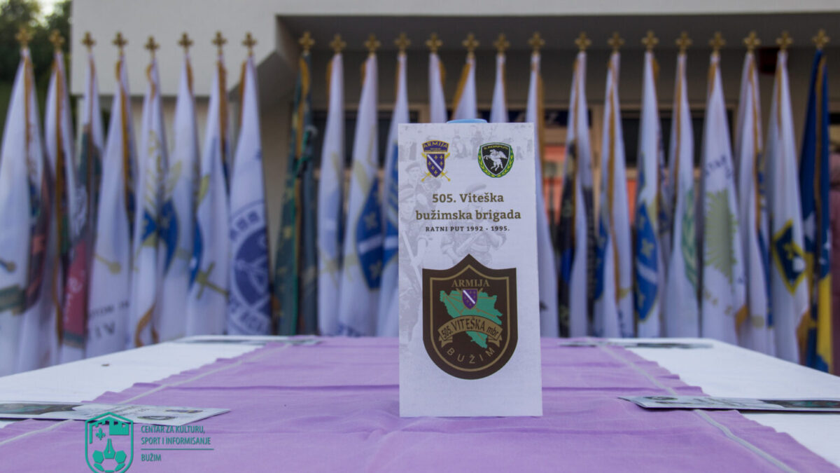 SMOTROM ZASTAVA, KRAJIŠKOM SOFROM, OBILASKOM TURBETA I VATROMETOM OBILJEŽENA 28. GODIŠNJICA FORMIRANJA 505. VITEŠKE BRIGADE