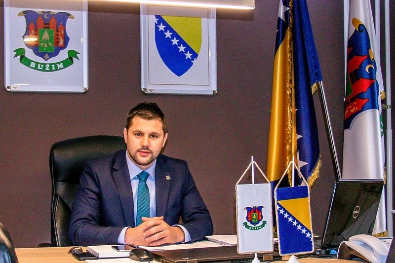 MERSUDIN NANIĆ:BUŽIM POSTOJI ZAHVALJUJUĆI BORCIMA, U 2021 ČEKAJU NAS BROJNI PROJEKTI