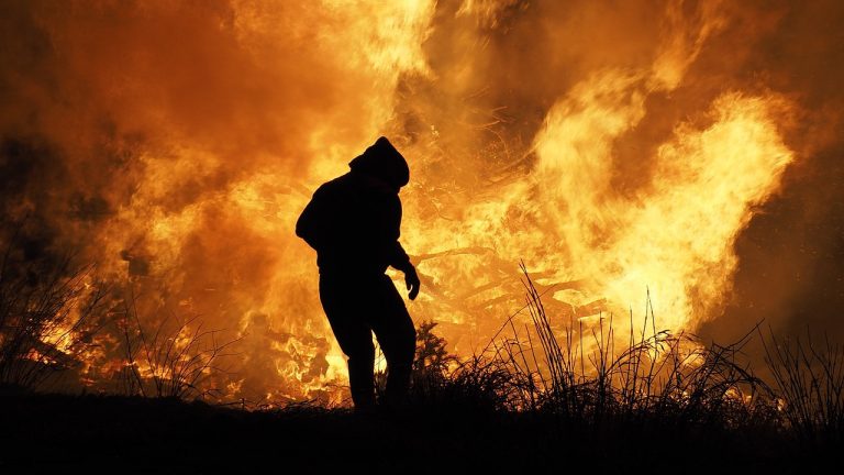 APEL GRAĐANIMA: NE PALITE VATRU NA OTVORENOM PROSTORU