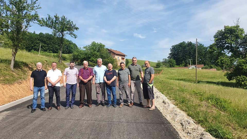 SVEČANO OTVOREN PUT BEZI – BAJREKTAREVIĆA POLJE