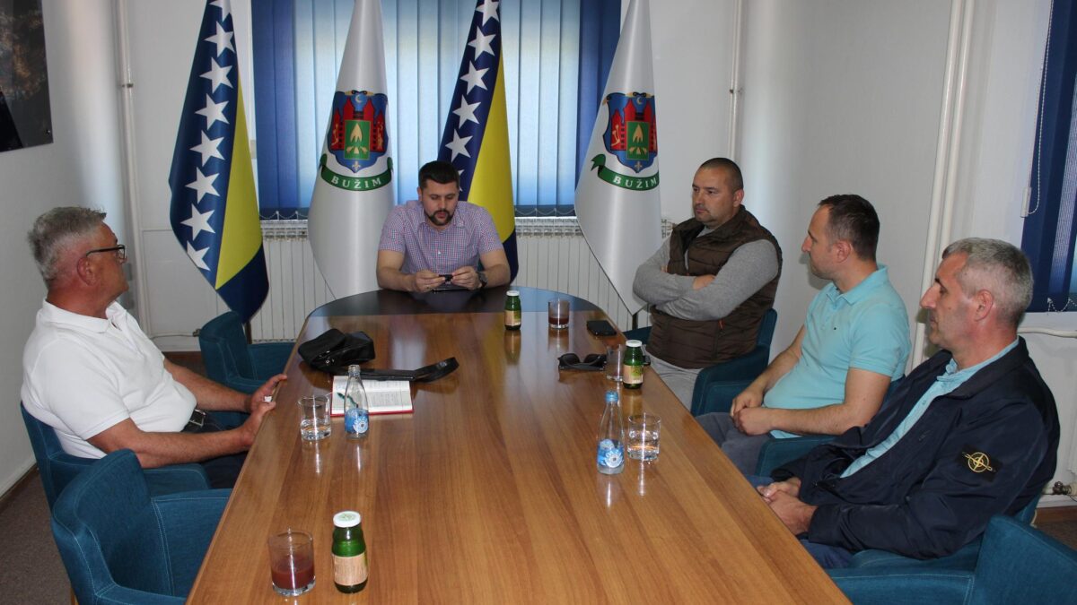 NAČELNIK OPĆINE PRIMIO PREDSTAVNIKE SRD“ŠARAN“ IZ BUŽIMA