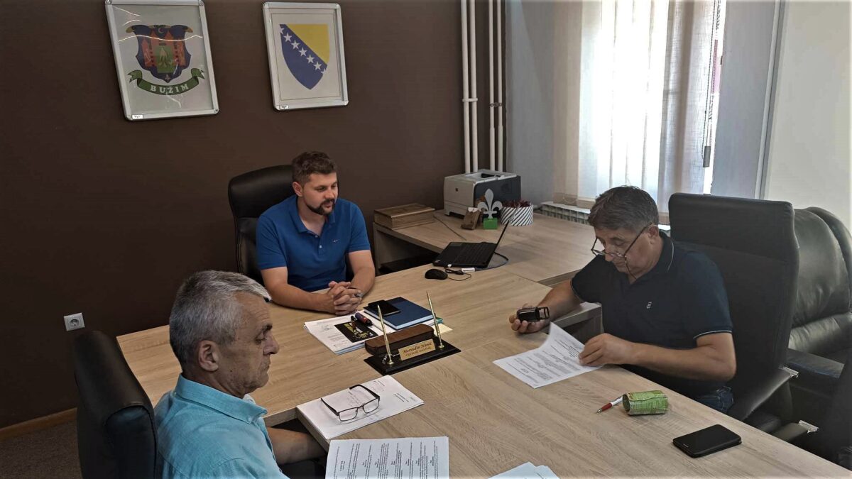 POTPISAN UGOVOR ZA IZRADU GLAVNOG PROJEKTA SANACIJE KLIZIŠTA VELIĆI