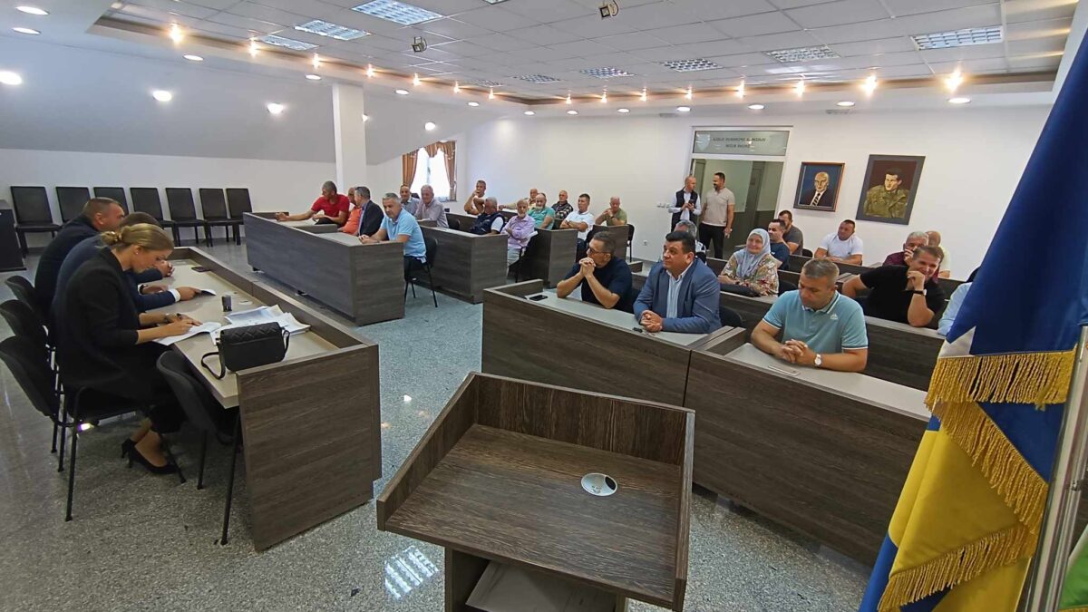 POTPISANI UGOVORI ZA DVADESET LOKALNIH PUTNIH PRAVACA