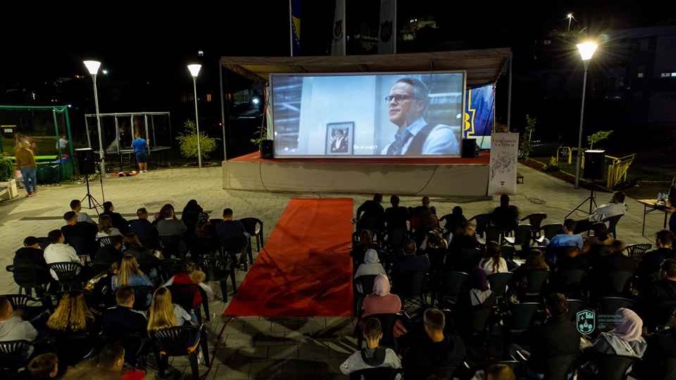 ODRŽAN DAN FILMA U BUŽIMU