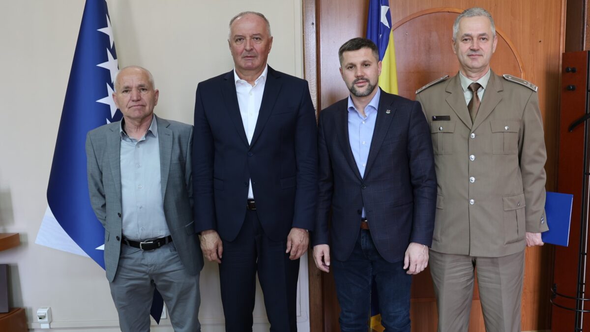 NAČELNIK OPĆINE KOD MINISTRA ODBRANE ZUKANA HELEZA