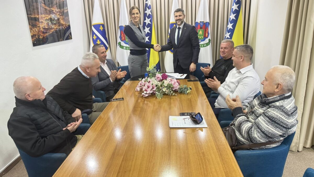 POTPISAN UGOVOR ZA ČETVRTU FAZU IZGRADNJE MUZEJA 505-e VITEŠKE BRIGADE